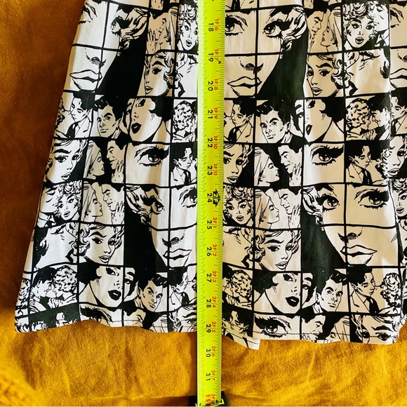 twik Pop Art Fit & Flare Dress - size XS - Picture 7 of 9